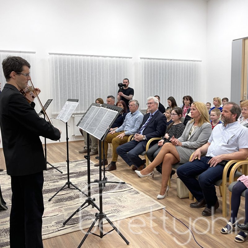 Tanári hangverseny11